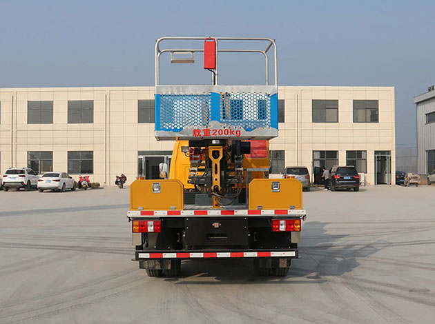 24-36M Aerial Work Platform