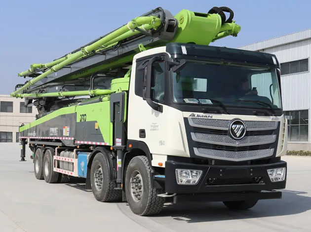 Concrete Boom Pump