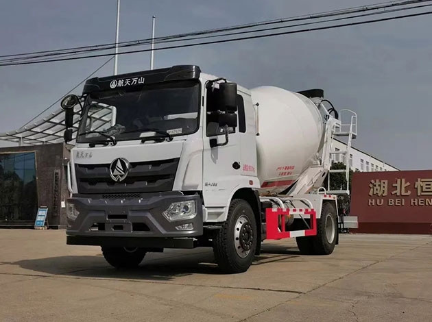 Small Volumetric Concrete Mixer