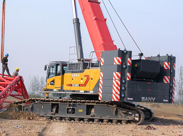 160T Telescopic Crawler Cranes