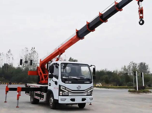 Crane Lorry For Sale