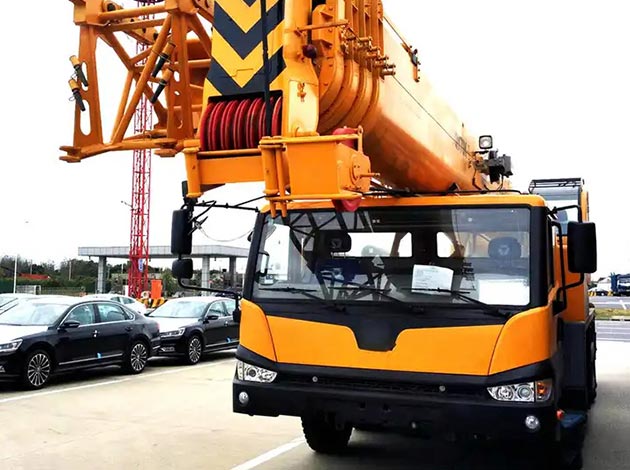 Crane Truck For Sale