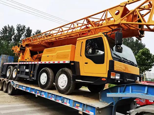 Crane Truck For Sale