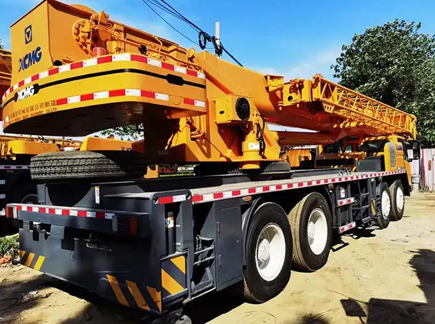 Crane Truck For Sale