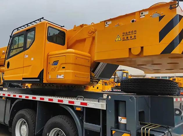 Crane Truck For Sale