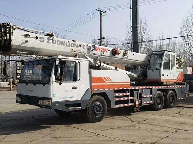 Used Mini Crane For Sale