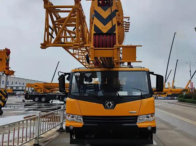 XCMG Truck Crane