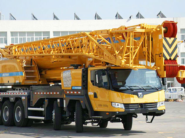 XCT100_M 100 Ton Crane