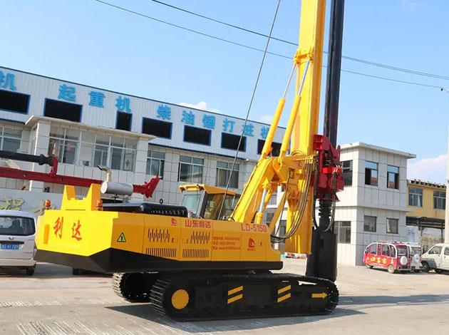 Rotary Drilling Rig