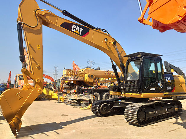 Caterpillar 320 Excavator For Sale