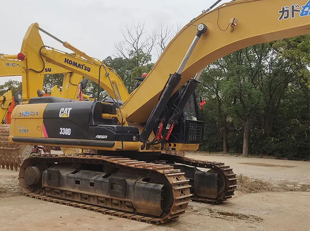 30 Ton Excavator