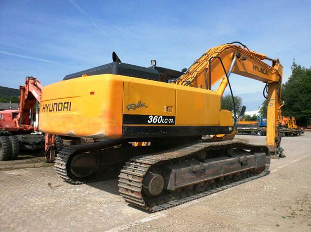 Hyundai 360 lc 7 excavator