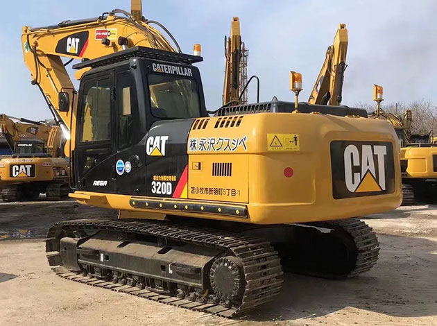 CAT 320 Excavator