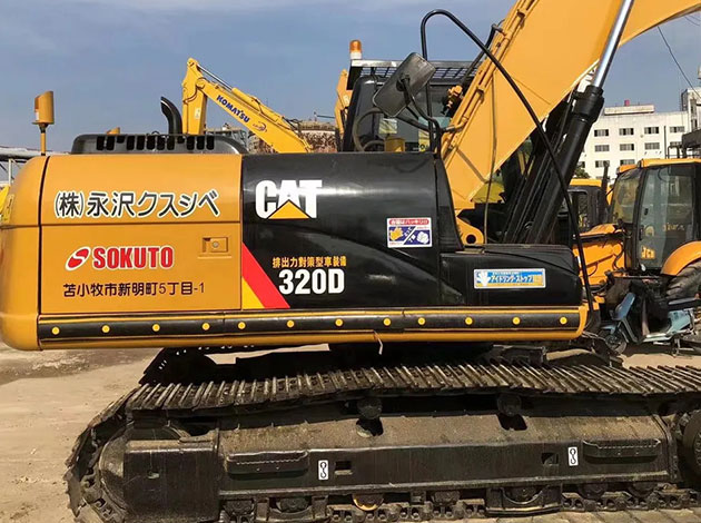 CAT 320 Excavator