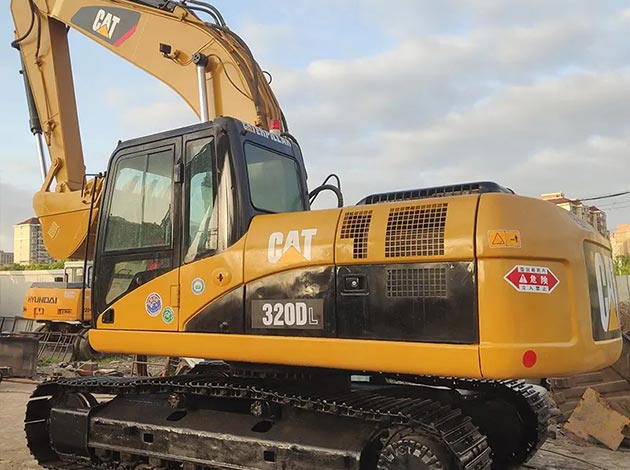 CAT 320DL
