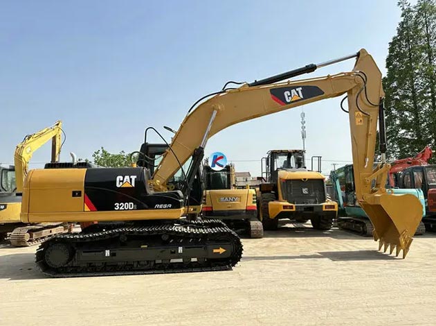 Caterpillar 320 Excavator For Sale