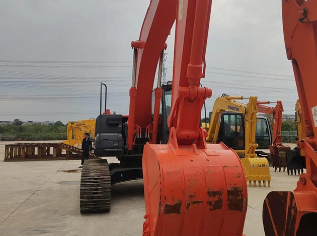 Digger Excavator For Sale