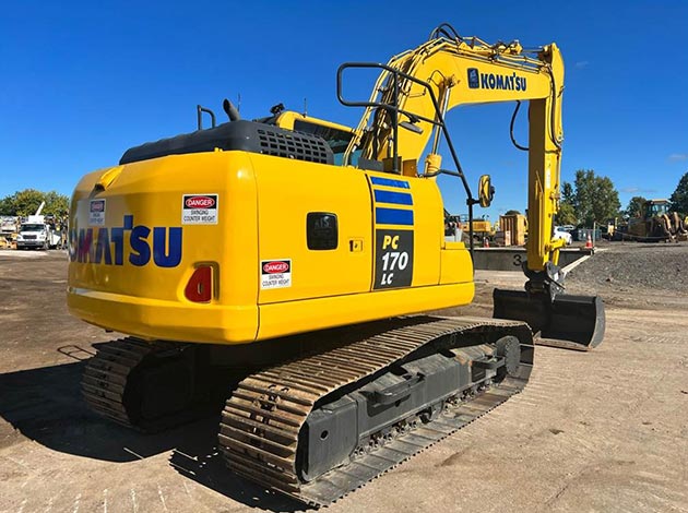 Komatsu 170 Excavator For Sale