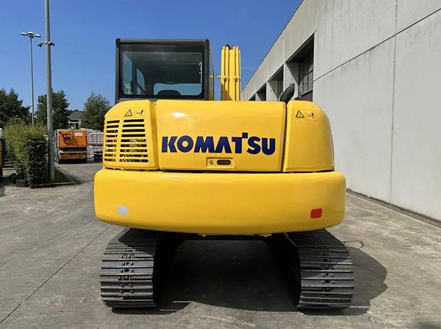 Komatsu PC 90