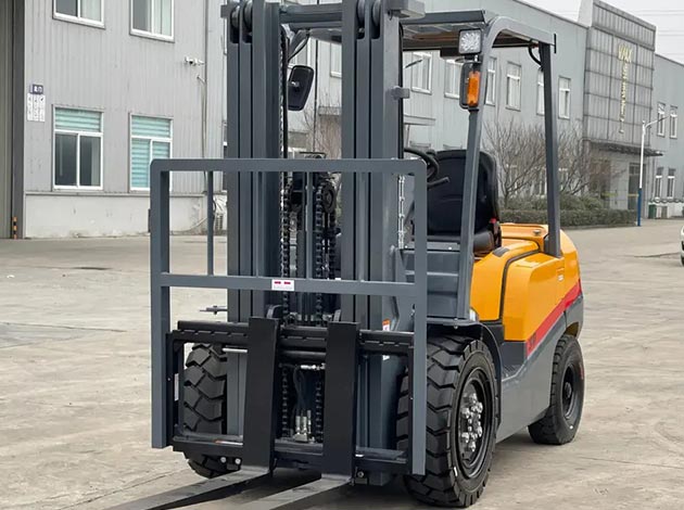 Reach Truck Forklift