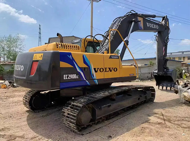 Volvo 290 Excavator