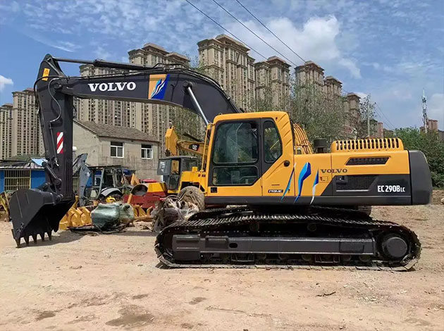 Volvo 290 Excavator