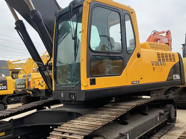 Volvo EC290