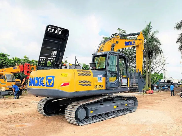 XCMG 20 Tonne Digger
