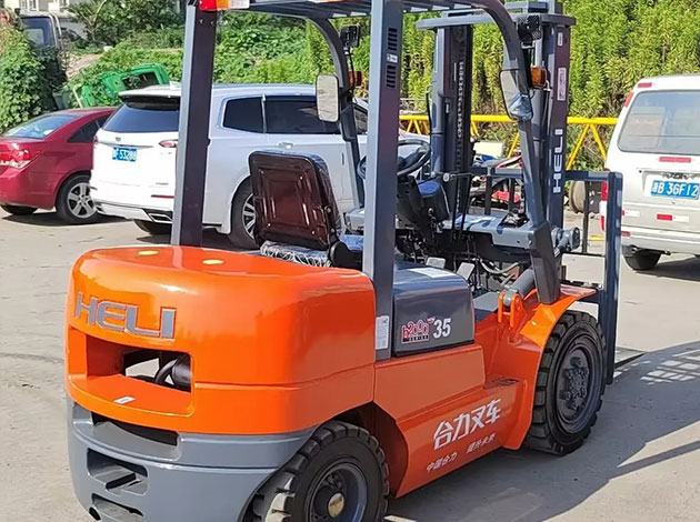 HELI Forklift