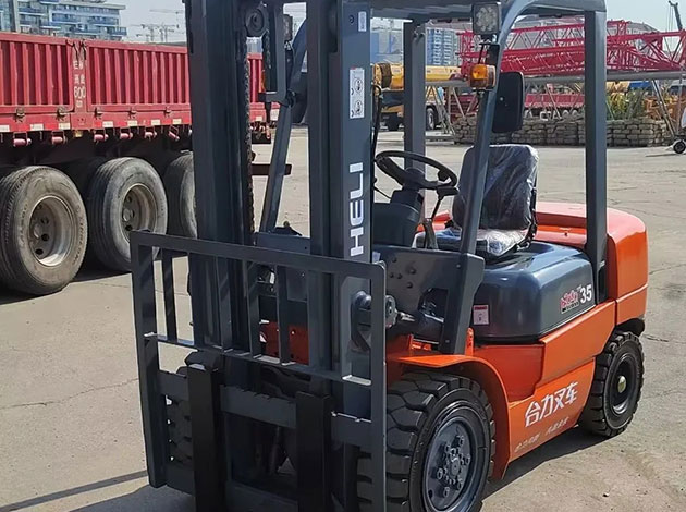 HELI Forklift