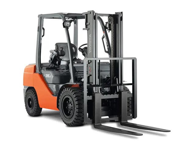 Toyota 25 Forklift