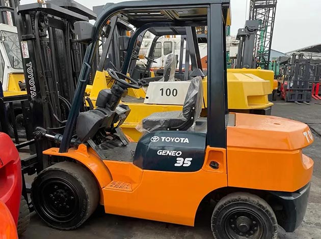 Toyota Forklift Trucks