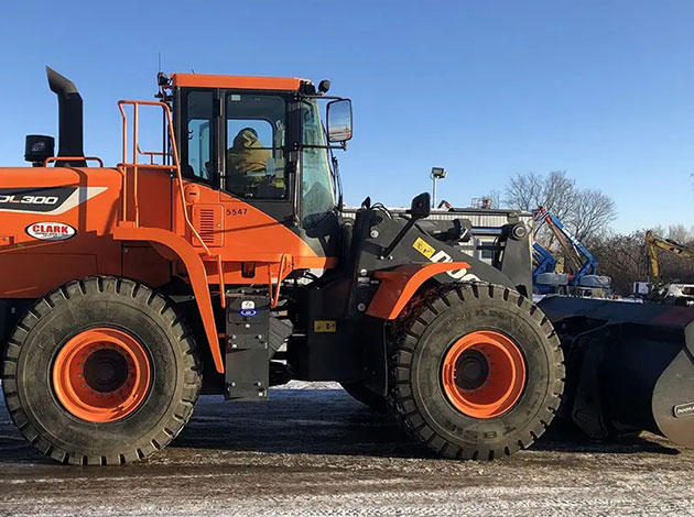 Doosan DL300 For Sale