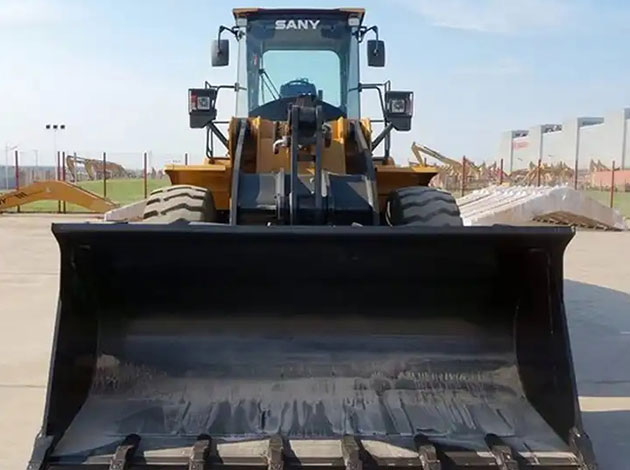 Second Hand Loader
