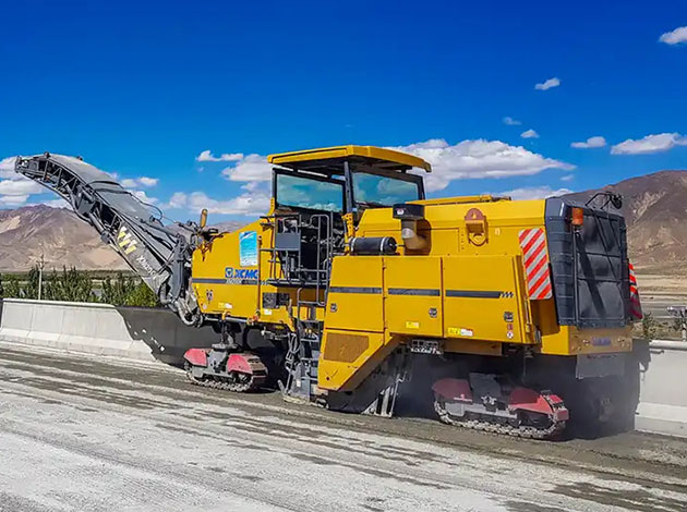 Road Milling Machine