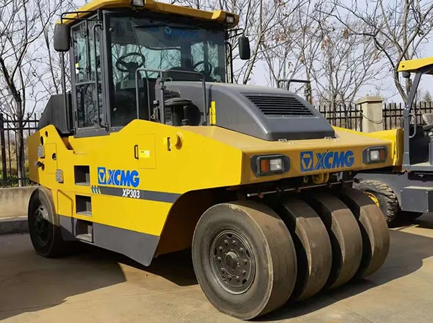 XCMG XS223 Road Roller