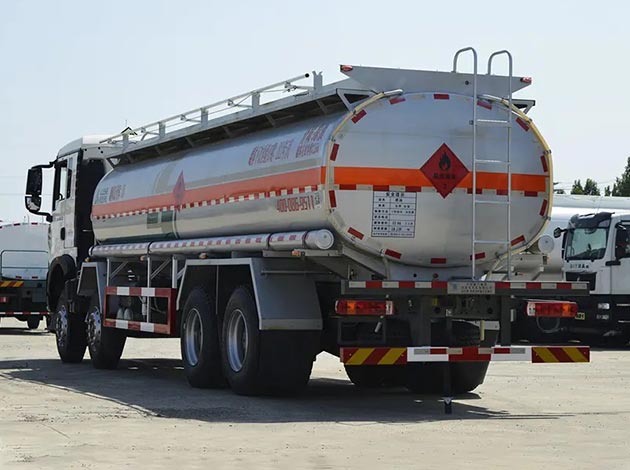 Oil Tanker Truck For Sale