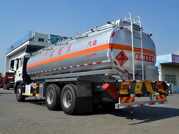 20m3 Oil Tank Truck For Sale