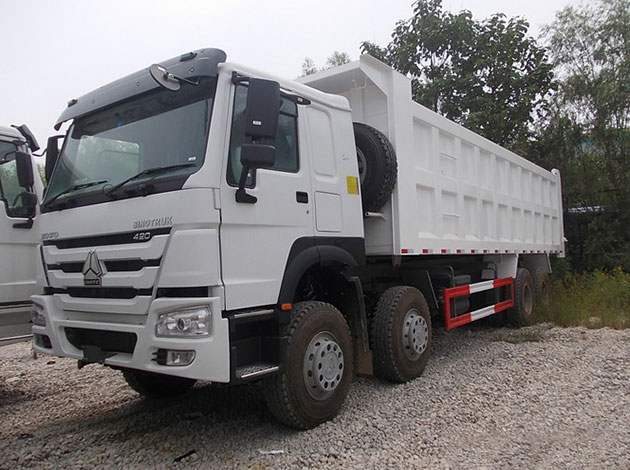 400HP 12 Wheels Howo 8x4 Dumper Truck
