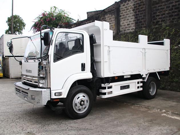 Isuzu Dump Truck