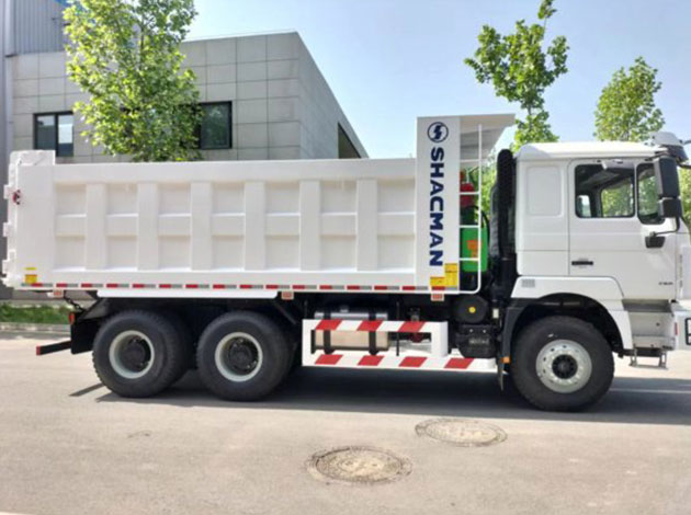 Shacman 12 Wheels 8×4 Tipper Truck