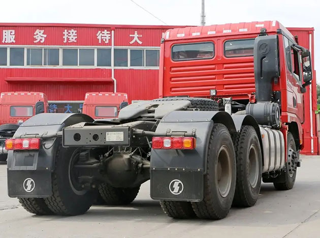 SHACMAN X3000 Tractor Truck