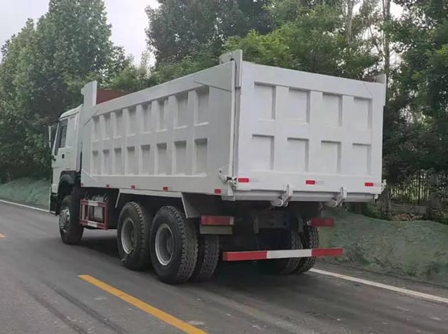 Sinotruk Howo 376