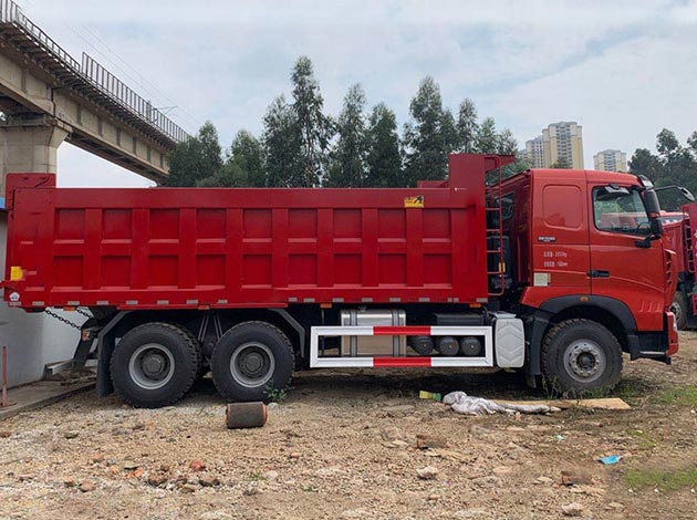 Sinotruk Howo Price