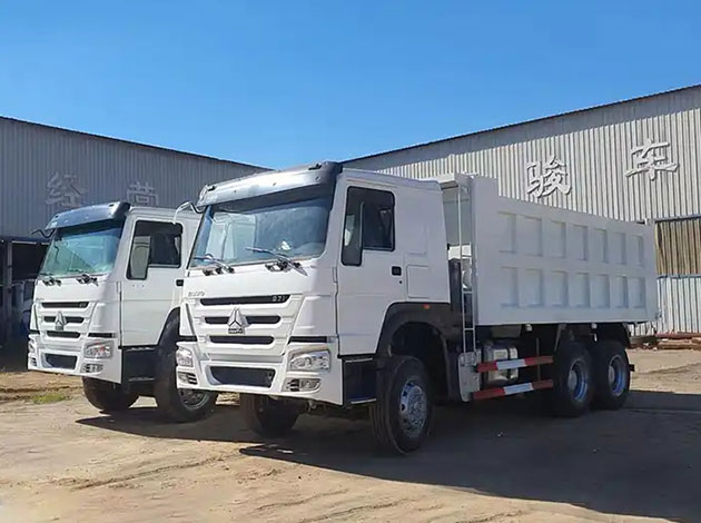Used Howo Dump Trucks 25 Ton 6X4 371Hp